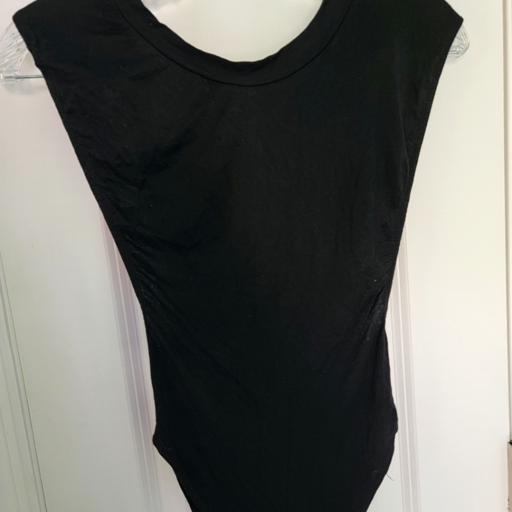 Black crop top open on the side small side